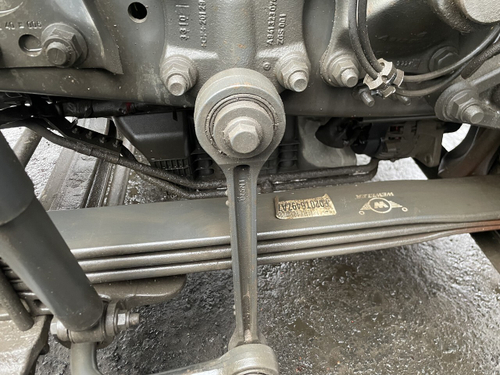 Стойка переднего стабилизатора