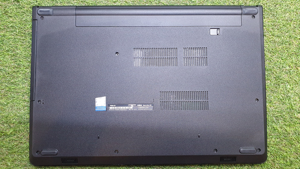 Ноутбук Dell i3-6/4Gb/R5 M420 2Gb/vostro 15 p63f002/Windows 10