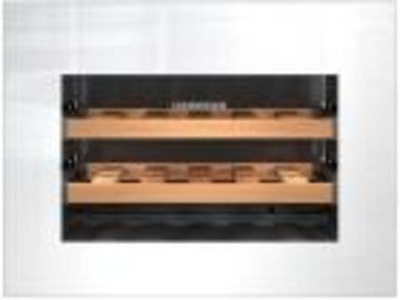 Встраиваемый винный шкаф Liebherr WKEgw 582-26 001 белое стекло