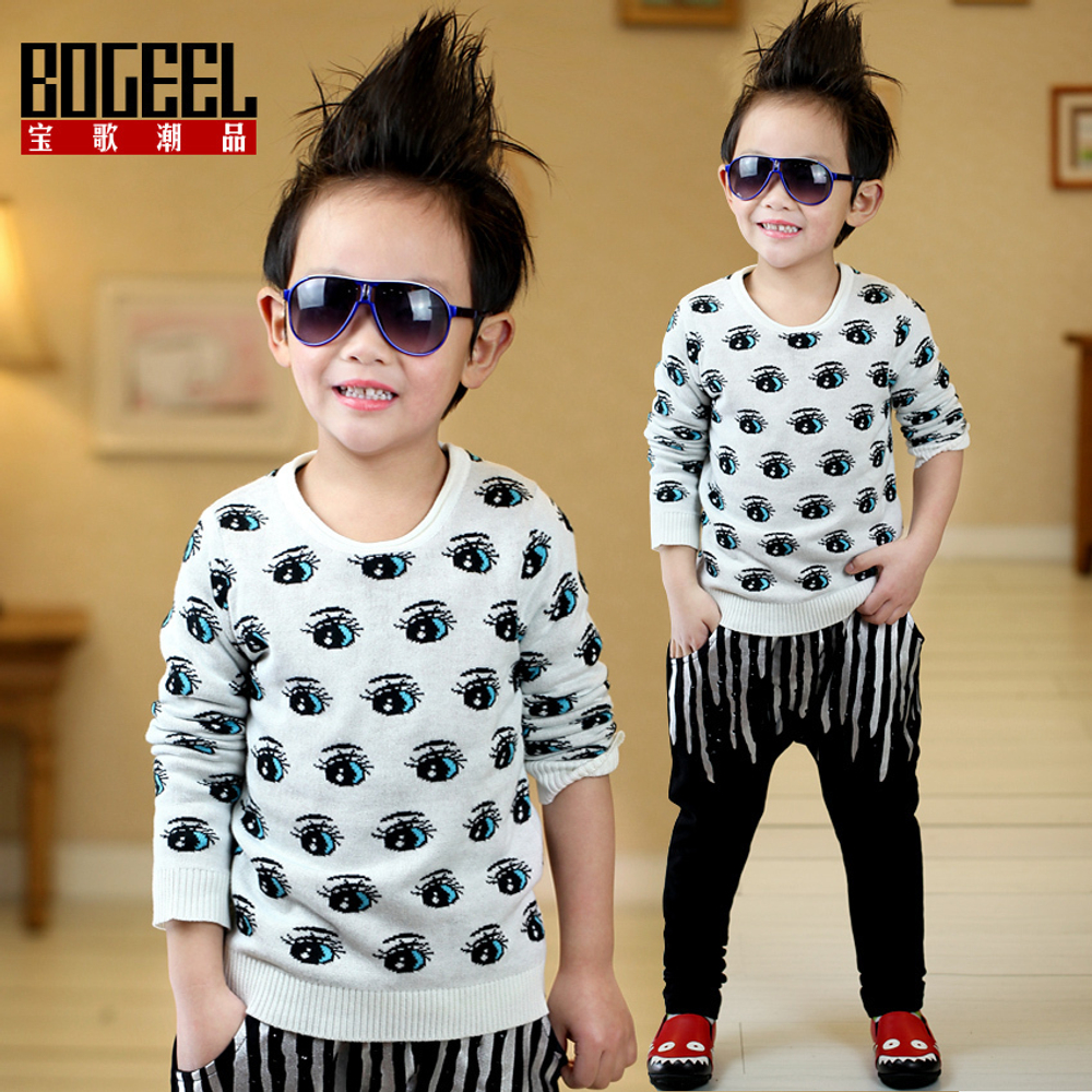 Джемпер с контрастным графическим рисунком в виде глаз