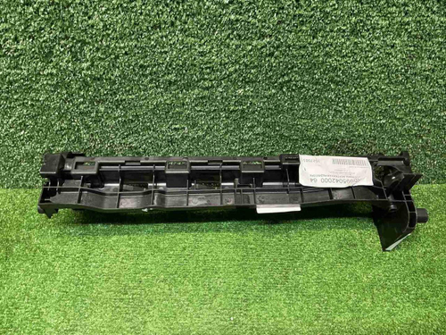 Кронштейн радиатора правый Mercedes E W213 (16-23)