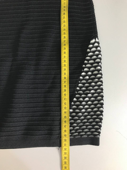 Юбка обтягивающего кроя, визуально на 42 размер