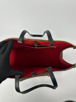 Сумка Louis Vuitton OnTheGo