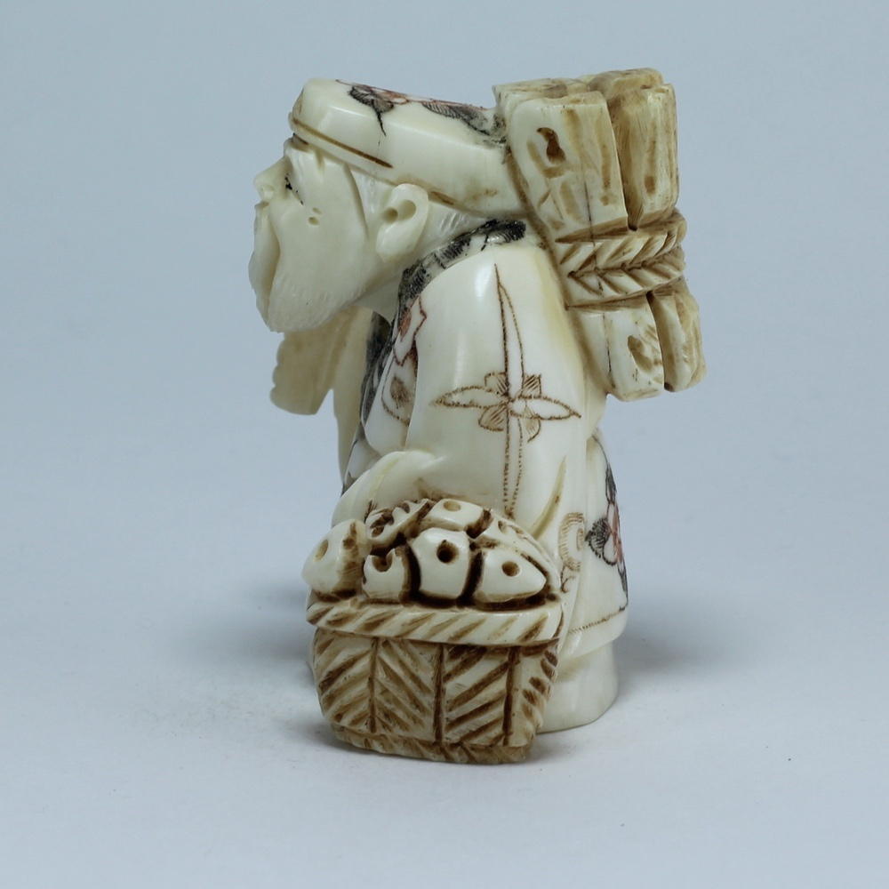 Эксклюзивная нэцкэ Дзюродзин с хворостом и корзиной