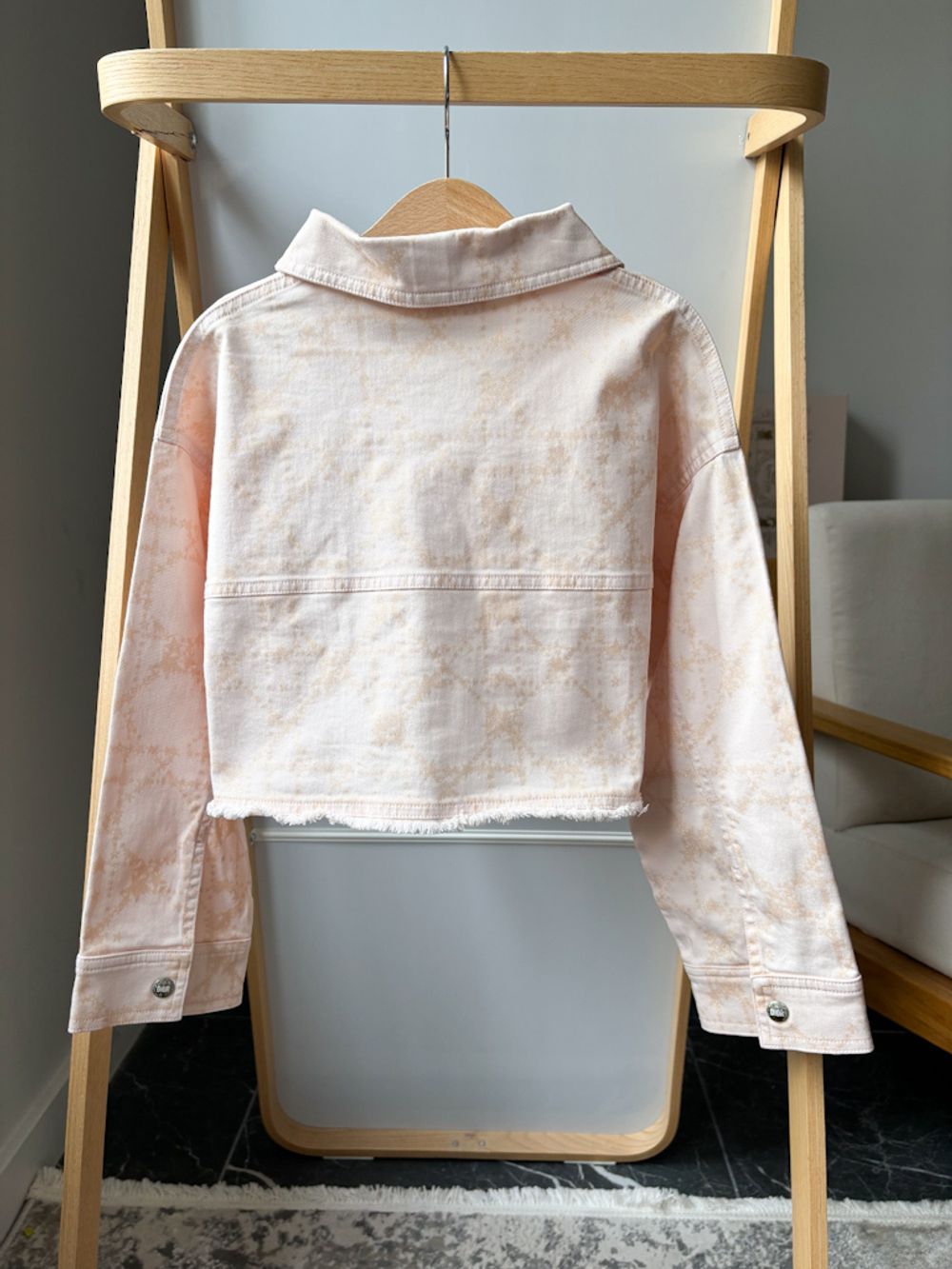 Джинсовая куртка-рубашка Dior, 128