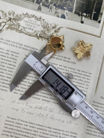 Накладка на пуговицу золотистая в форме цветка с пятью лепестками