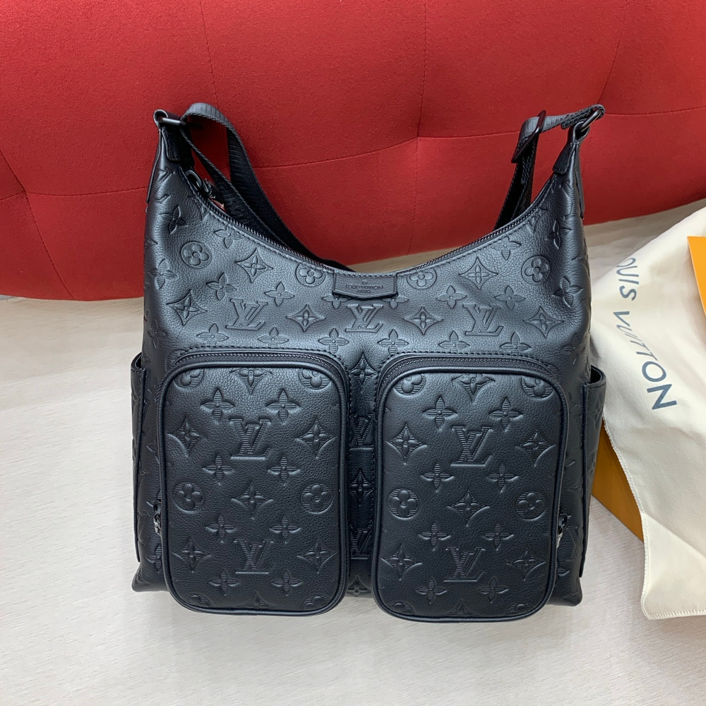 Louis Vuitton Hobo Cargo