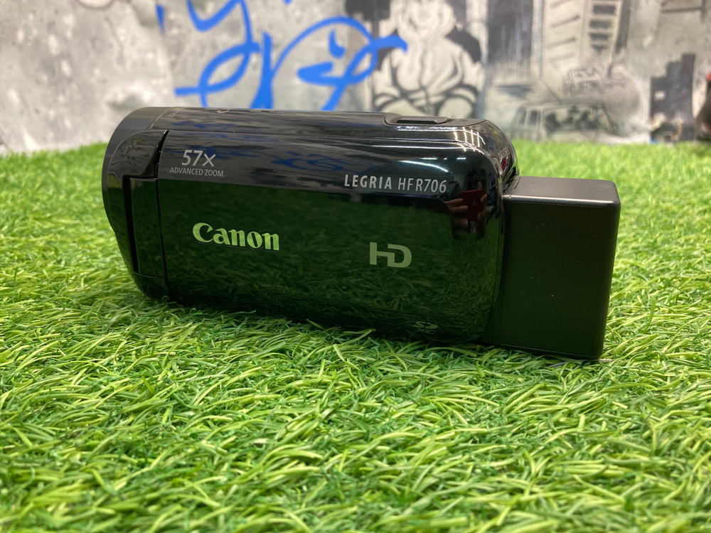 Canon Legria HF R706