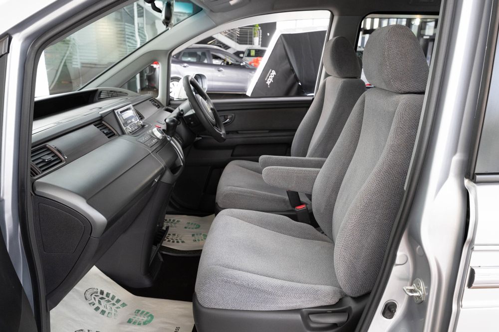 Honda Stepwgn, 2012 год