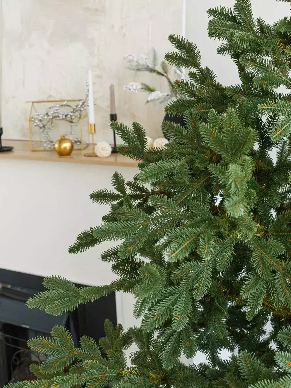 Искусственная ель на ножке «Датская» (хвоя Литая) 240 см / 2.4 м