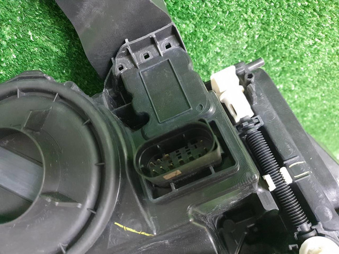 Фара левая Mercedes GLE V167 (18-24) Multibeam LED