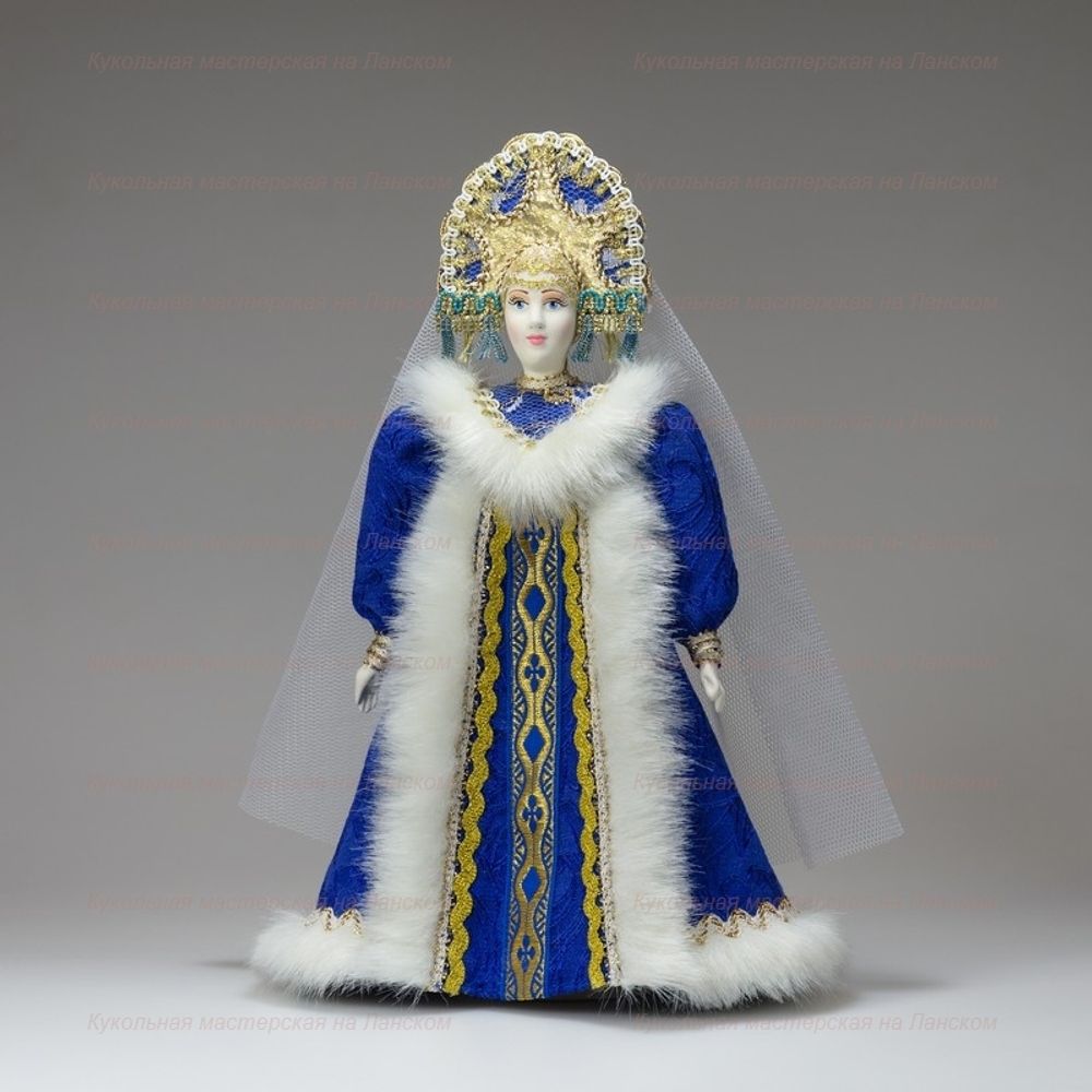 Кукла под ёлку Снегурочка в шубке