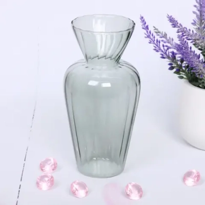 Ваза стеклянная «Стефани» 6*16см зеленая