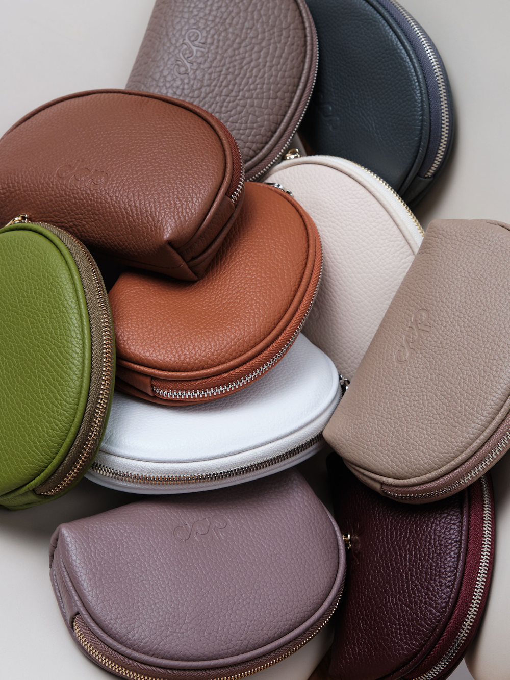 Косметичка кожаная DBR 15-41 тауп