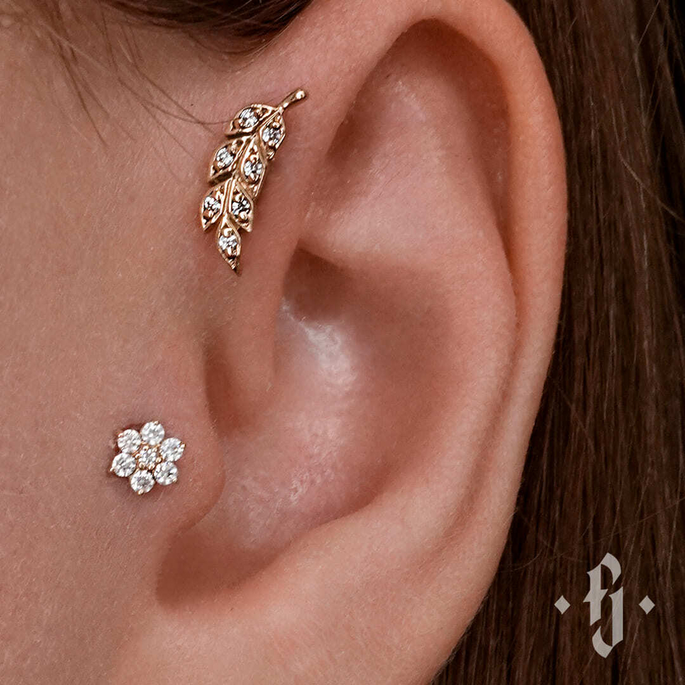 Накрутка "Lacus" - Желтое золото - White CZ