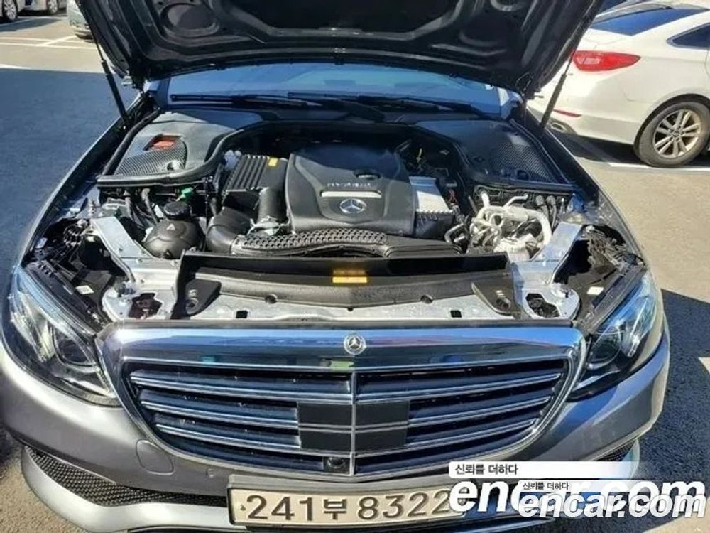 Mercedes-Benz E-Class W213 E300e 4MATIC Exclusive (08.2020)
