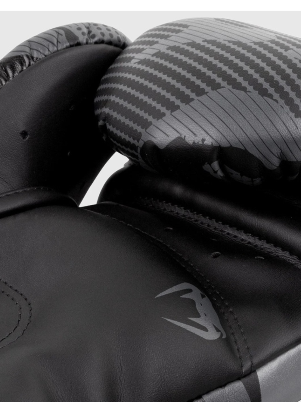 Перчатки бокс. Venum Elite*