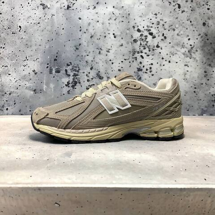 New Balance 1906R • Beige Cream