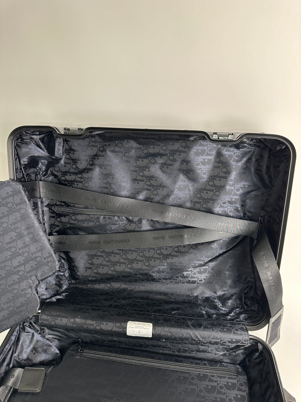 Чемодан для ручной клади Dior and Rimowa