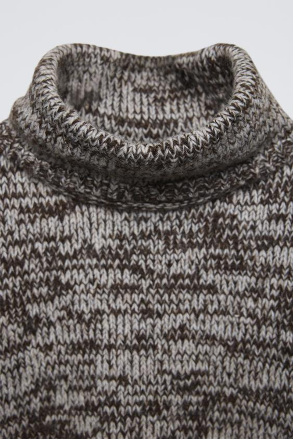 ZARA ТРИКОТАЖНОЕ ПОНЧО С МЕЛАНЖЕВЫМ УЗОРОМ, КОРИЧНЕВЫЙ С МЕЛАНЖЕВЫМ ЭФФЕКТОМ