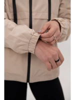 Ветровка весенняя больших размеров с капюшоном