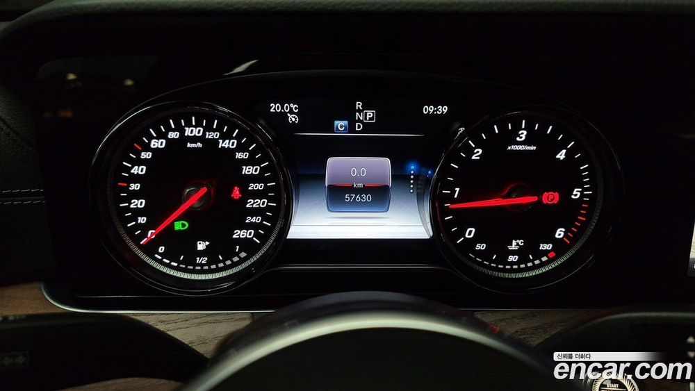 Mercedes-Benz E-Class W213 E220d 4MATIC Exclusive (09.2019)
