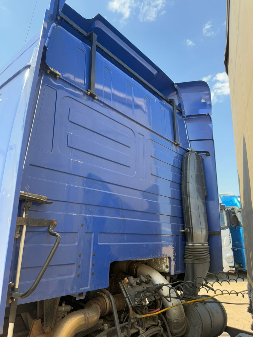МАЗ 5440 4x2 Седельный тягач 544028-570-031 (Дизельный, 11,6 л, 423 л.с., МТ)