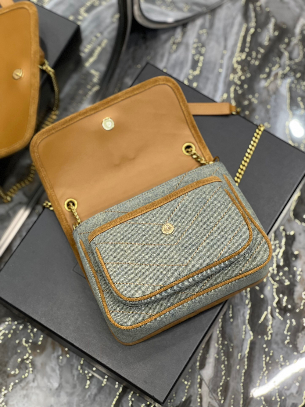 Saint Laurent Niki 21 cm