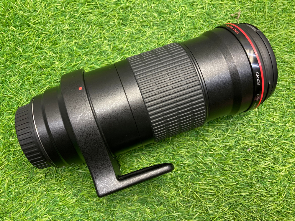 Canon EF 180mm 3.5L Macro USM