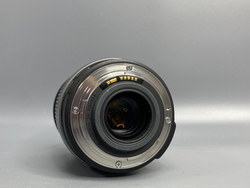 Canon EF-S 18-200mm 3.5-5.6 IS