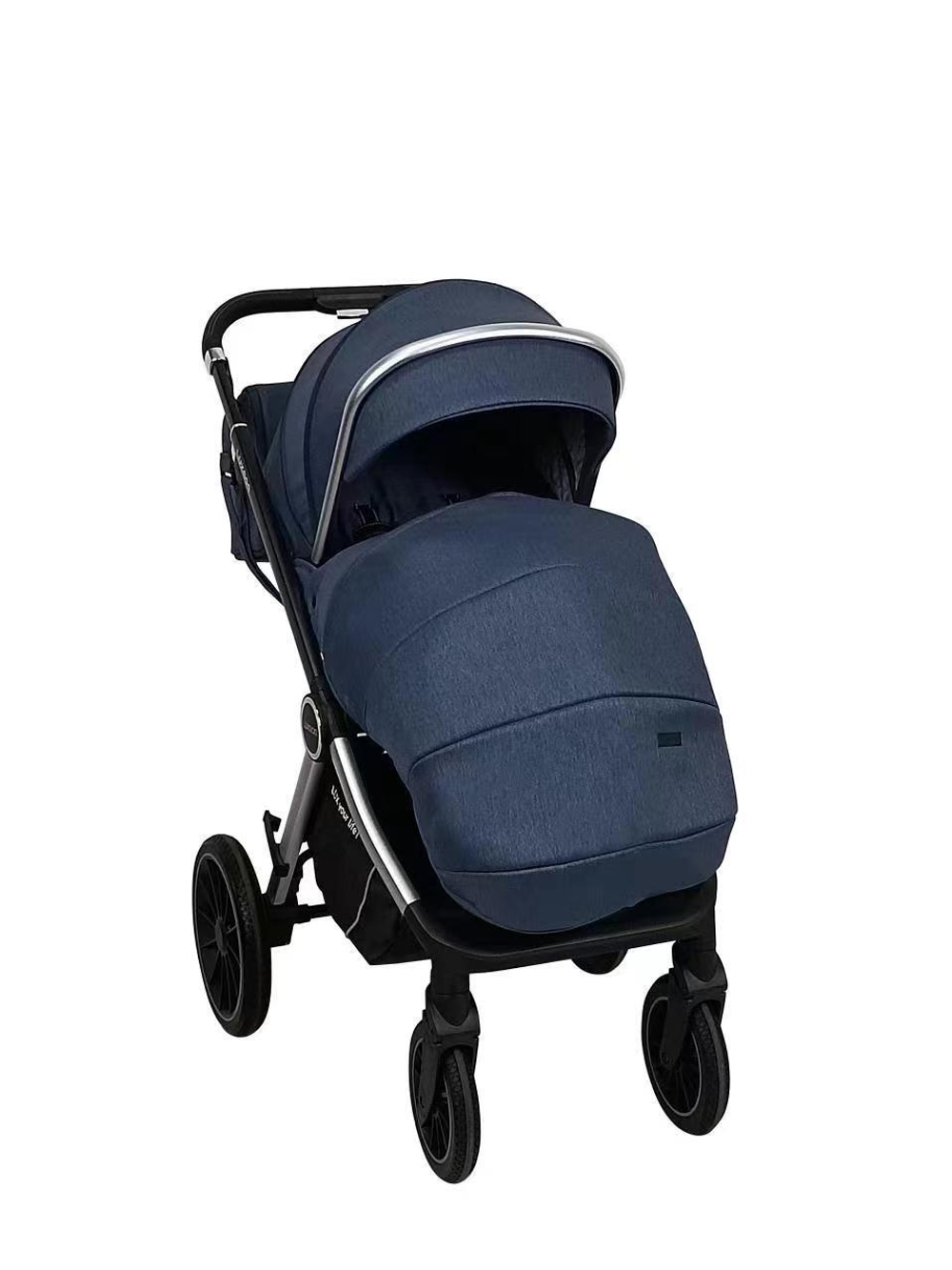 Коляска 3 в 1 Luxmom 750
