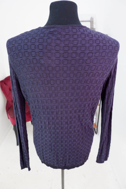 Джемпер Le Gutti модный, маркировка L, визуально на 50 размер