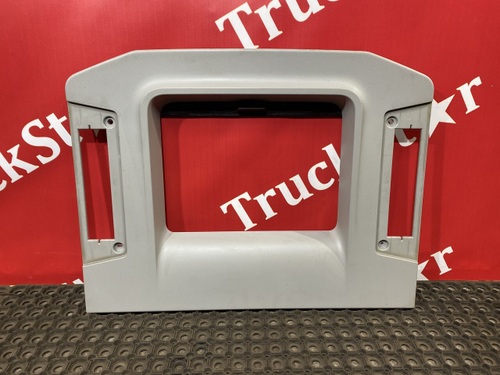 Накладка люка 2018г