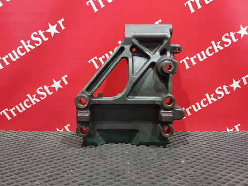 Кронштейн генератора