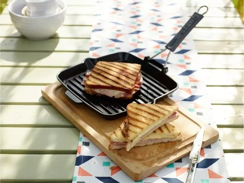 STAUB - Сковорода-гриль складная чугунная 34х21см черная / артикул   40509-343-0  / GTIN 3272342022232