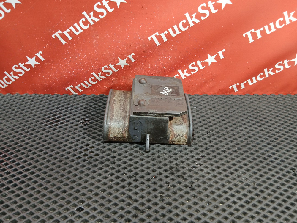 Проставка стремянки задняя правая