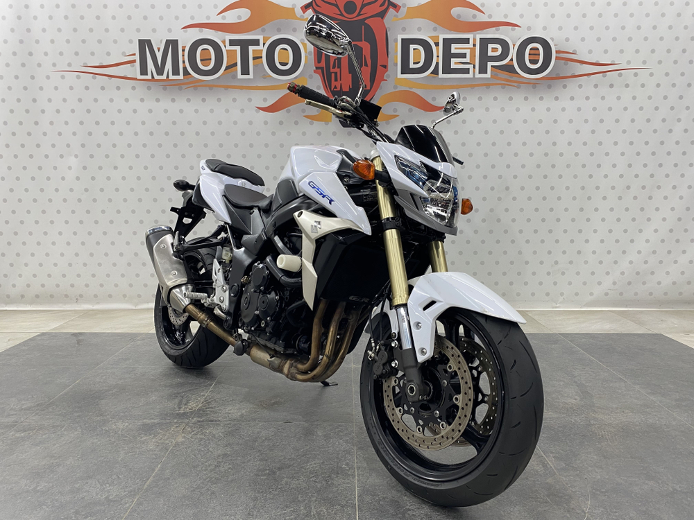 Suzuki GSR750 A , 2012