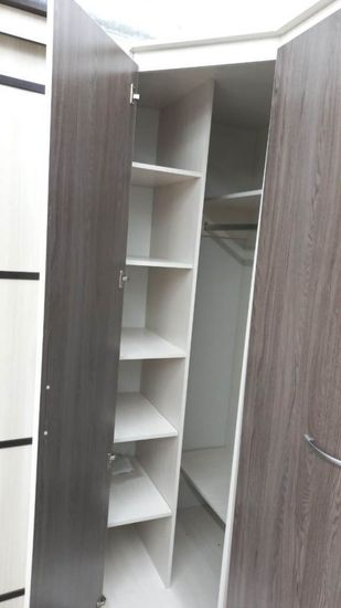 Шкаф угловой ВЕНА с зеркалом левый