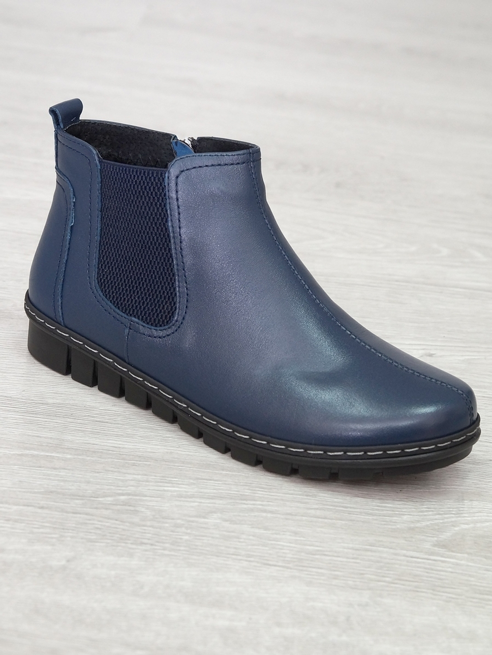 Полусапожки женские SOFT WIND 8904-1029L