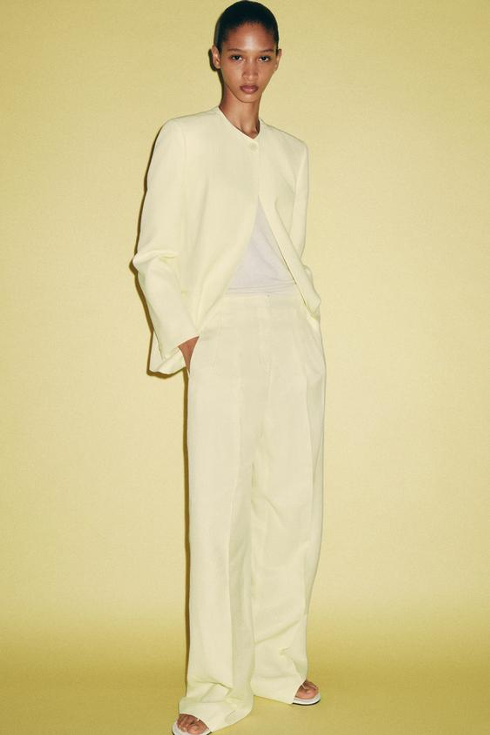 ZARA БРЮКИ С ЗАЩИПАМИ — ZW COLLECTION, ЖЕЛТЫЙ