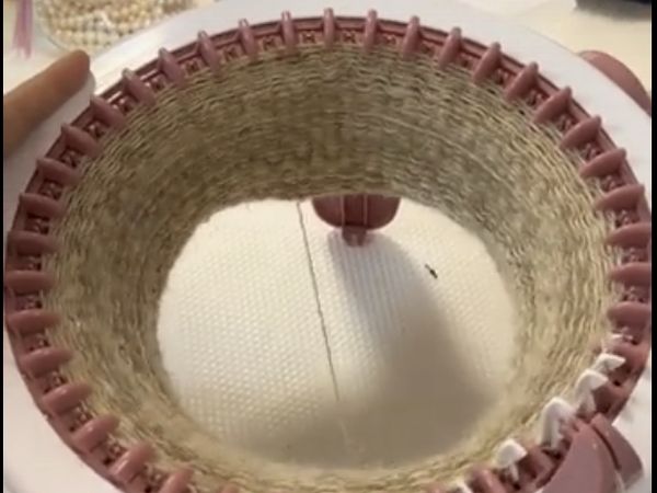 Волшебный круг вязальной машинки