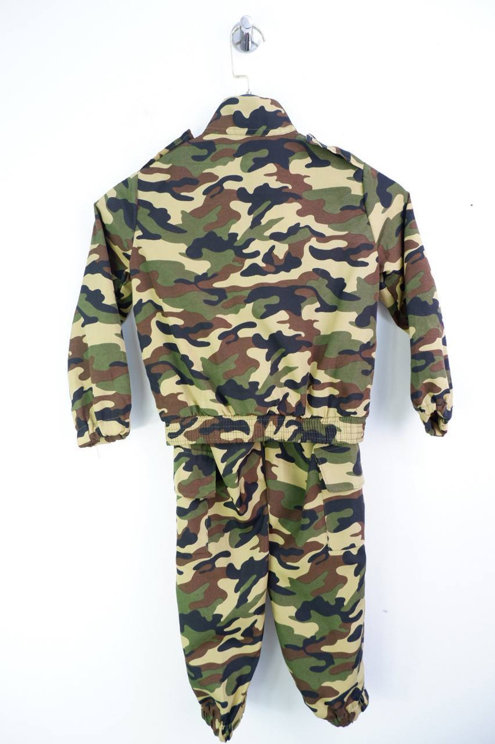 Костюм штаны и толстовка в стили милитари на 5-6 лет