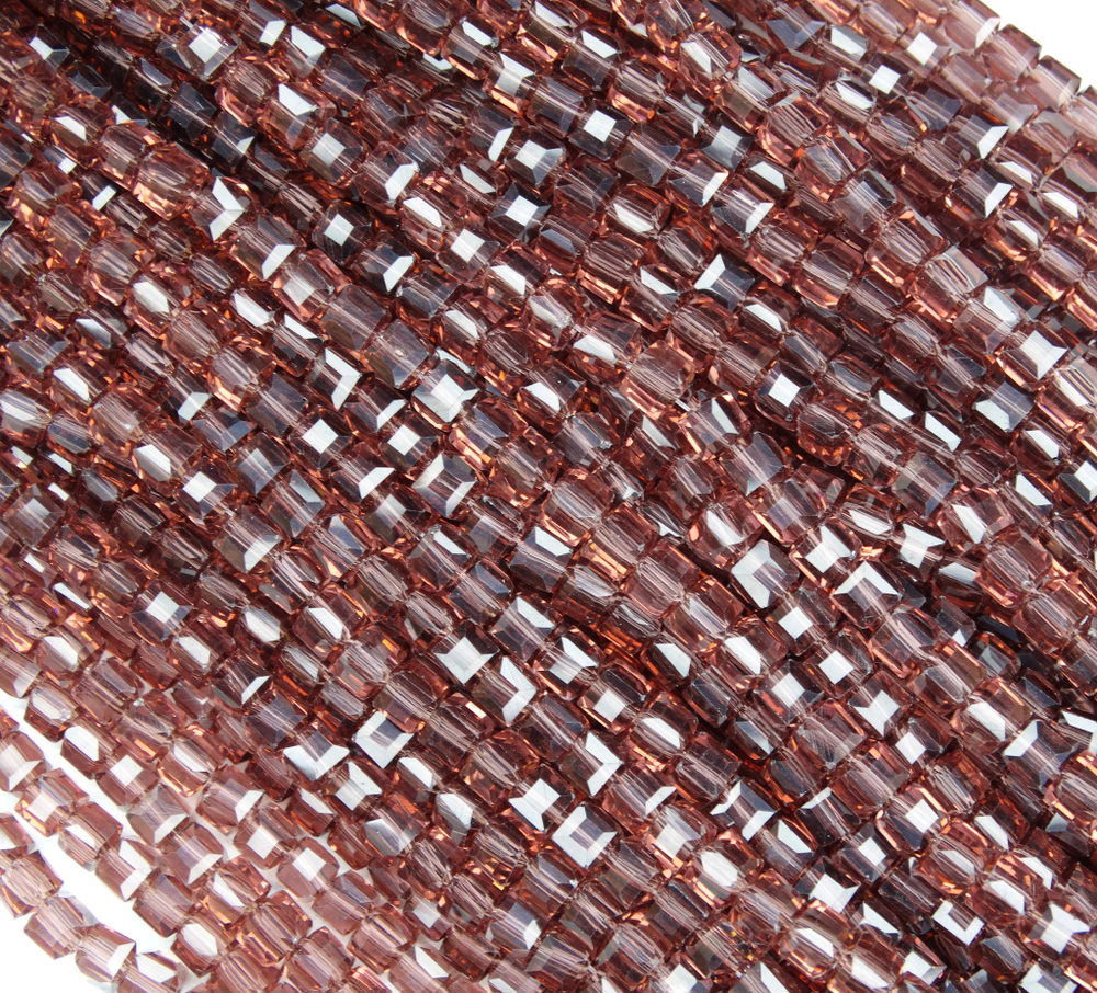 БВ011НН4 Хрустальные бусины квадратные, цвет: бургунди, размер 4 мм, кол-во: 44-45 шт.