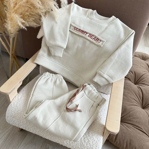 Спортивный костюм