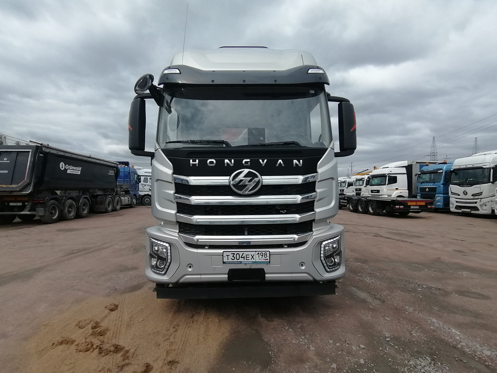 HONGYAN CQ* 6x4 Седельный тягач CQ4257EV11334 (Дизельный, 11,1 л, 430 л.с., МТ)