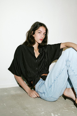 ZARA РУБАШКА С КОРОТКИМИ РУКАВАМИ И УЗЛОМ, ЧЕРНЫЙ