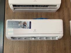 Сплит-система инверторного типа Electrolux Skandi DC EACS/I-12HSK/N3_24Y комплект