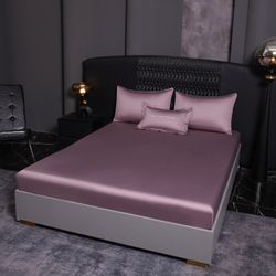 Комплект постельного белья на резинке Однотонный Сатин Премиум «Вечерняя сирень»