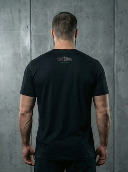 Футболка тренировочная мужская черная LEGENDA Logo Сильный духом