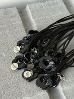 Подвеска цветочек в черном цвете